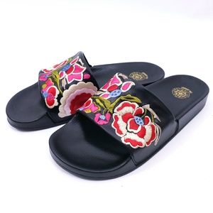 JOHNNY WAS EMBROIDERED LEATHER SLIDES